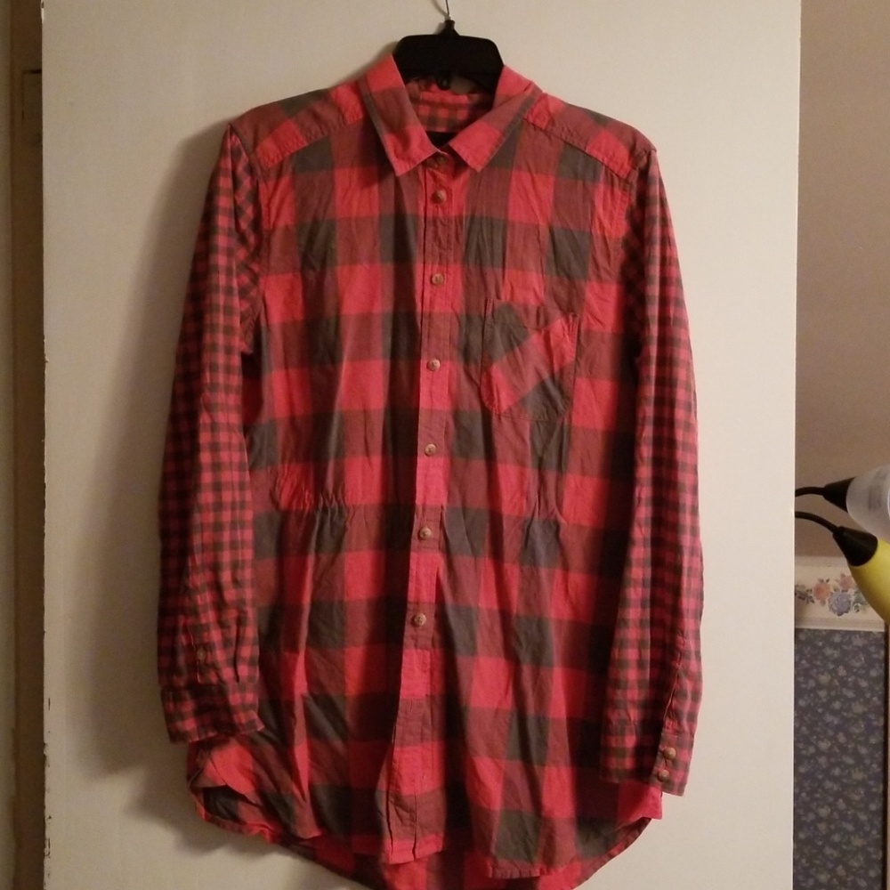 Long sleeve button down